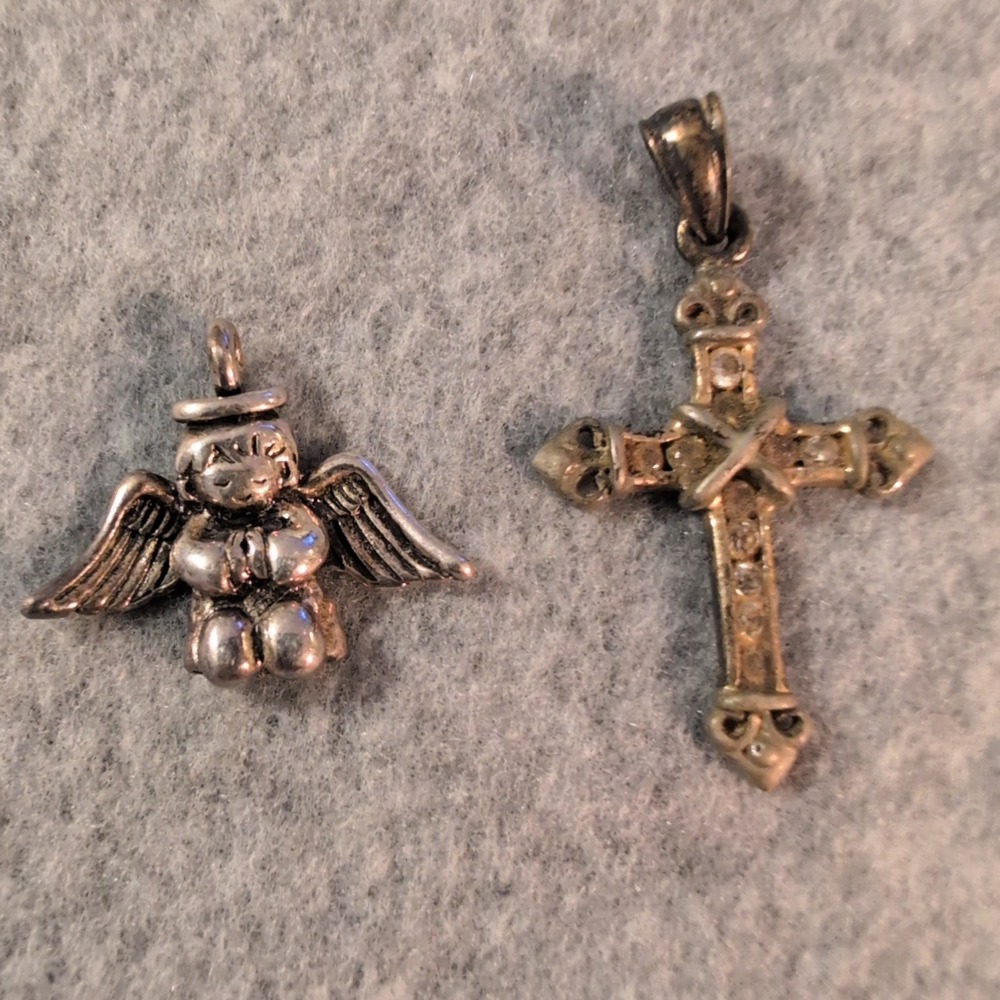 Set of 2 Angel and Cross Pendants Religious Charms Silver Tone - Picture 1 of 2